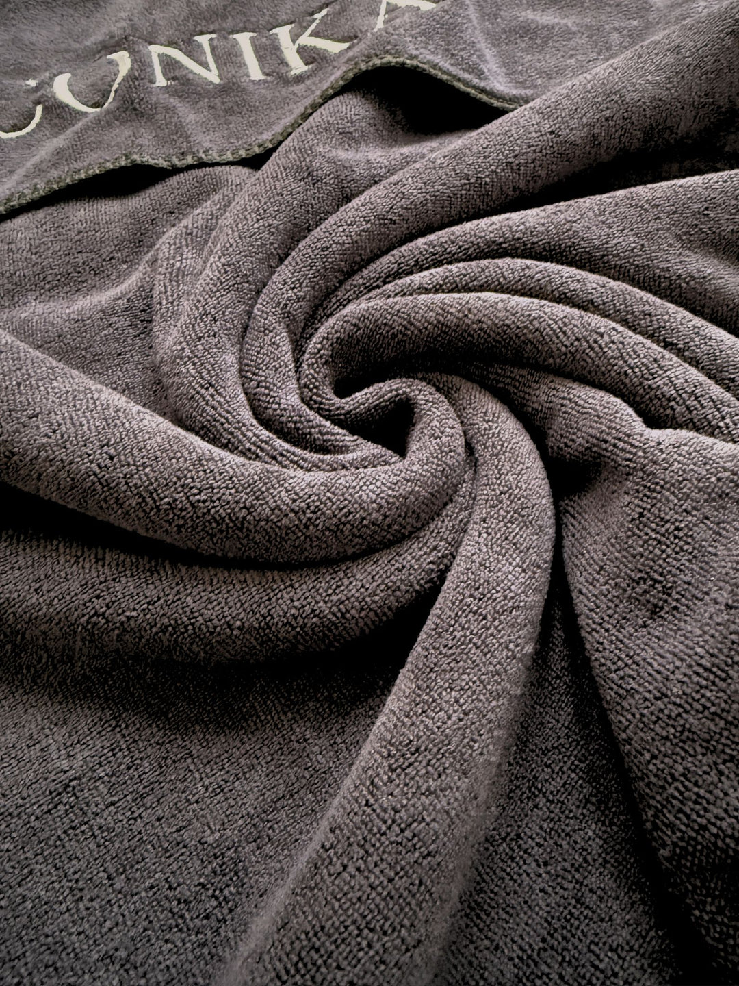 Hooded Gym Towel - Black